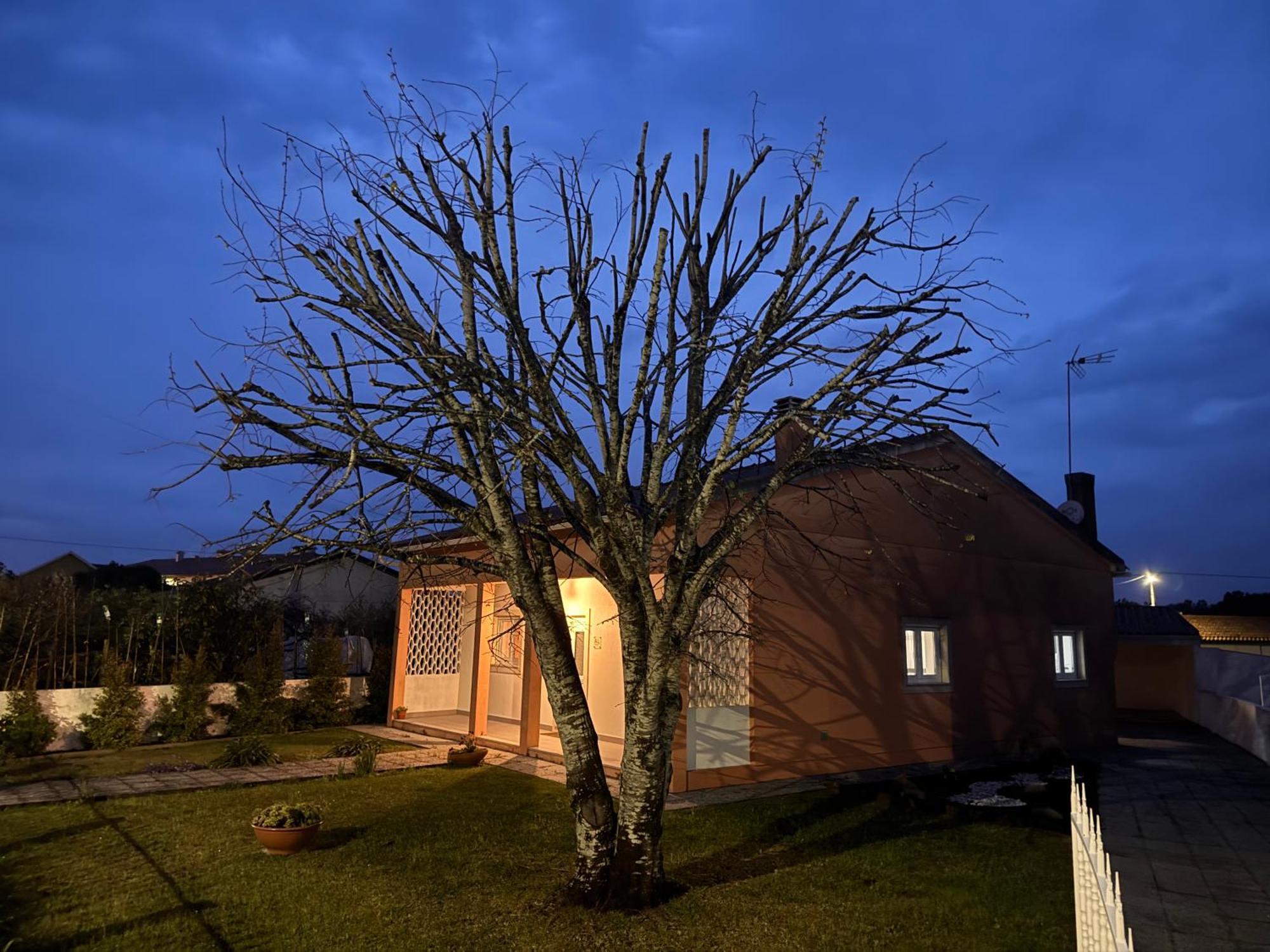 Moradia Alegre No Centro Da Vila Da Tocha. Exteriör bild